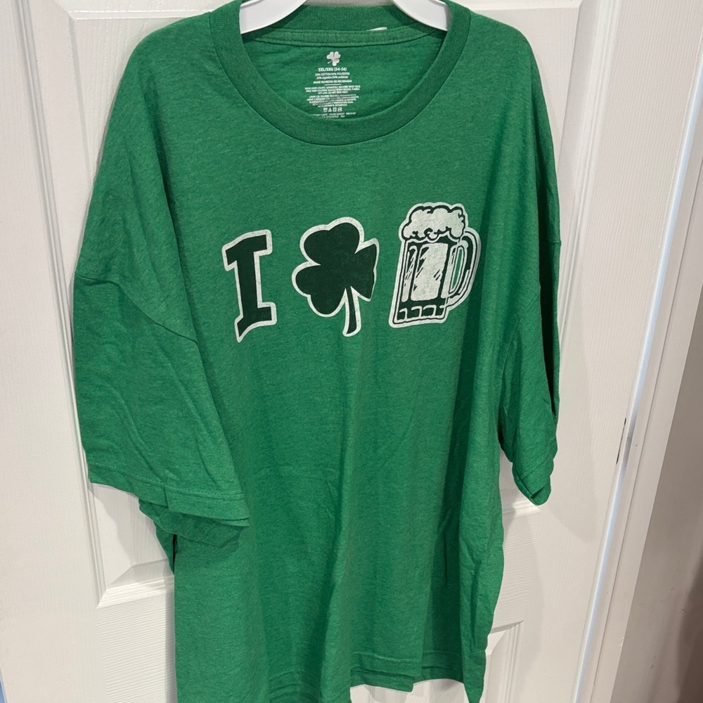 Green Graphic T-Shirt with Shamrock and Beer Mug 3XL